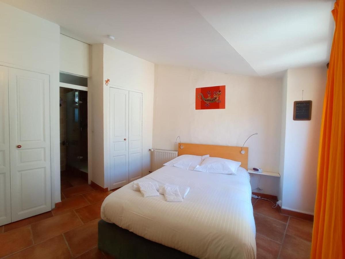 Appartement Au Coeur Du Village- Ref12 상폴투아 샤토 외부 사진